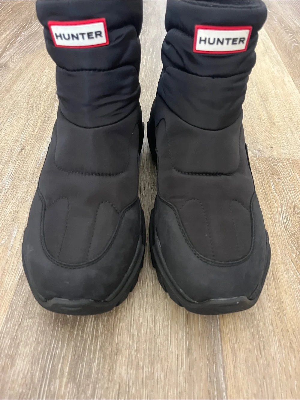 NEW Hunter Women’s Debra Waterproof Snow Booties Black Size 10